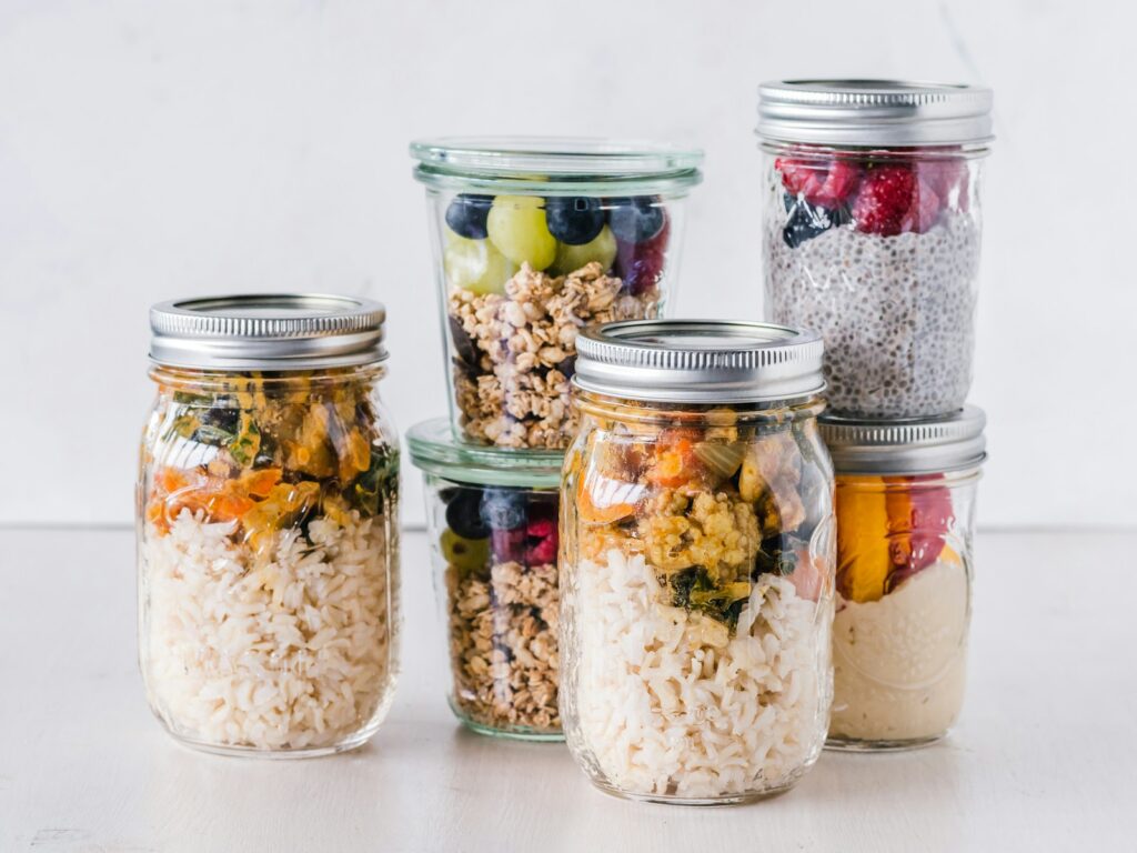 Meal prepped in mason jars, like a pro.