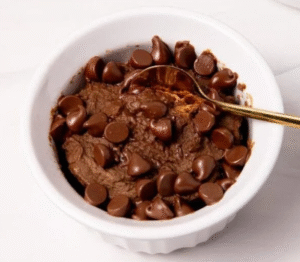 Read more about the article Two Minute 3-Ingredient Chocolate Protein Mug Cake
